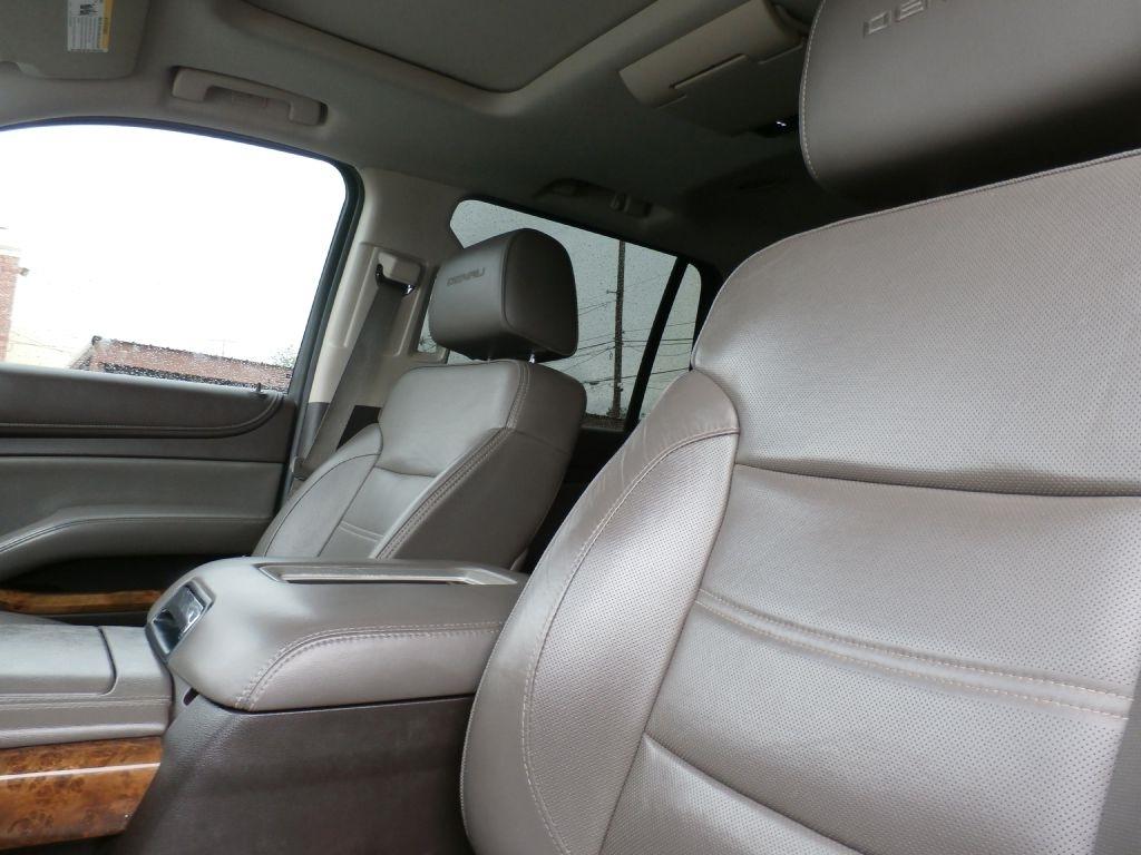 GMC Yukon Denali 4WD 2015
