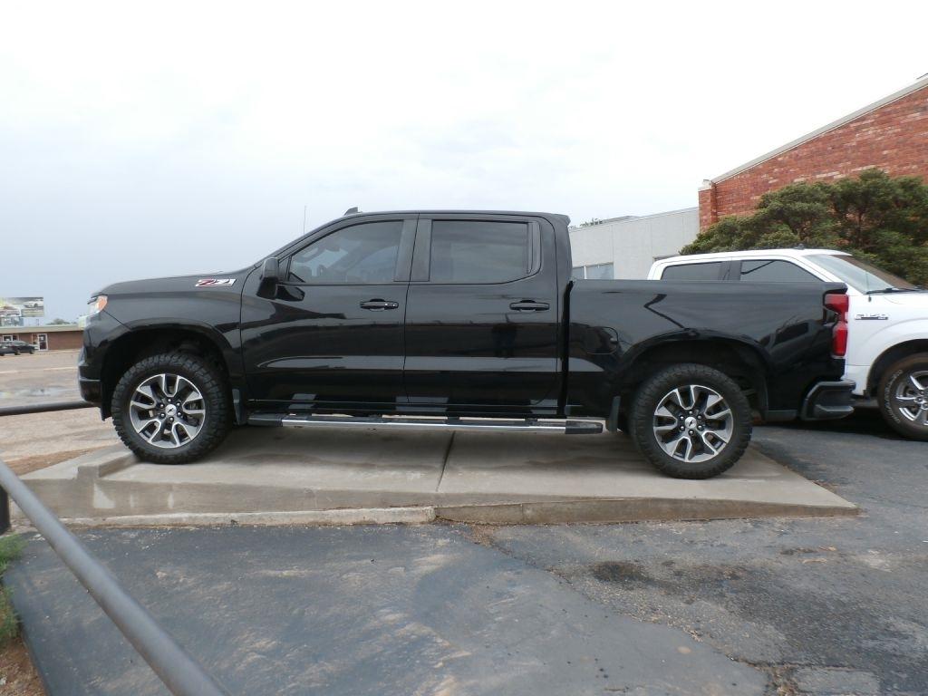 Chevrolet Silverado 1500 RST Crew Cab 4WD 2022