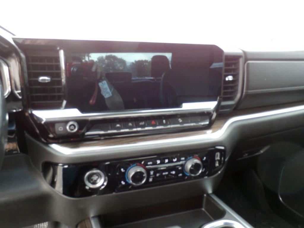 Chevrolet Silverado 1500 RST Crew Cab 4WD 2022