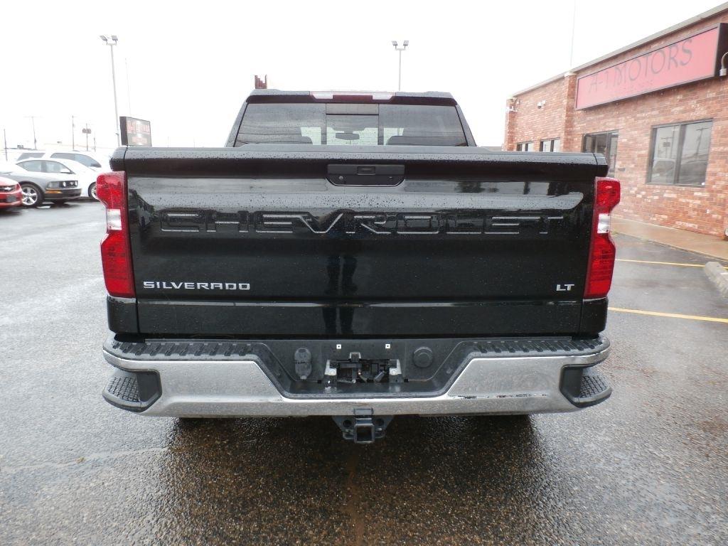 Chevrolet Silverado 1500 LT Crew Cab 2WD 2021