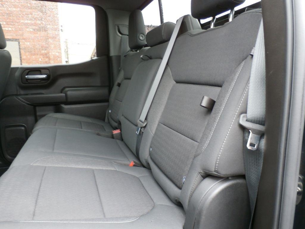 Chevrolet Silverado 1500 LT Crew Cab 2WD 2021