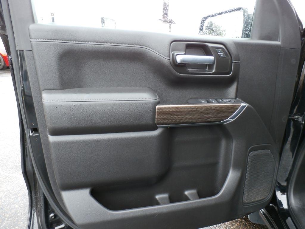 Chevrolet Silverado 1500 LT Crew Cab 2WD 2021