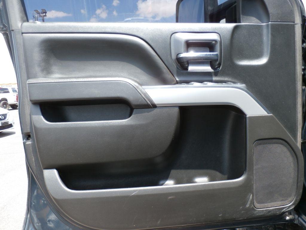 Chevrolet Silverado 2500HD LT Crew Cab 4WD 2018