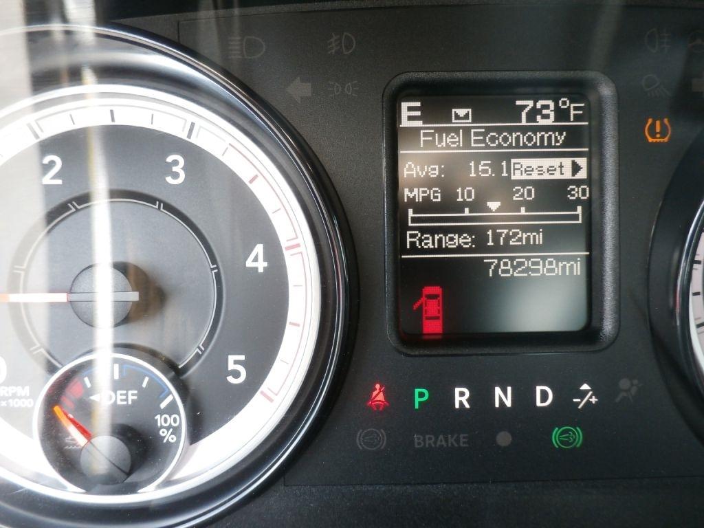 RAM 2500 Tradesman Crew Cab SWB 4WD 2017
