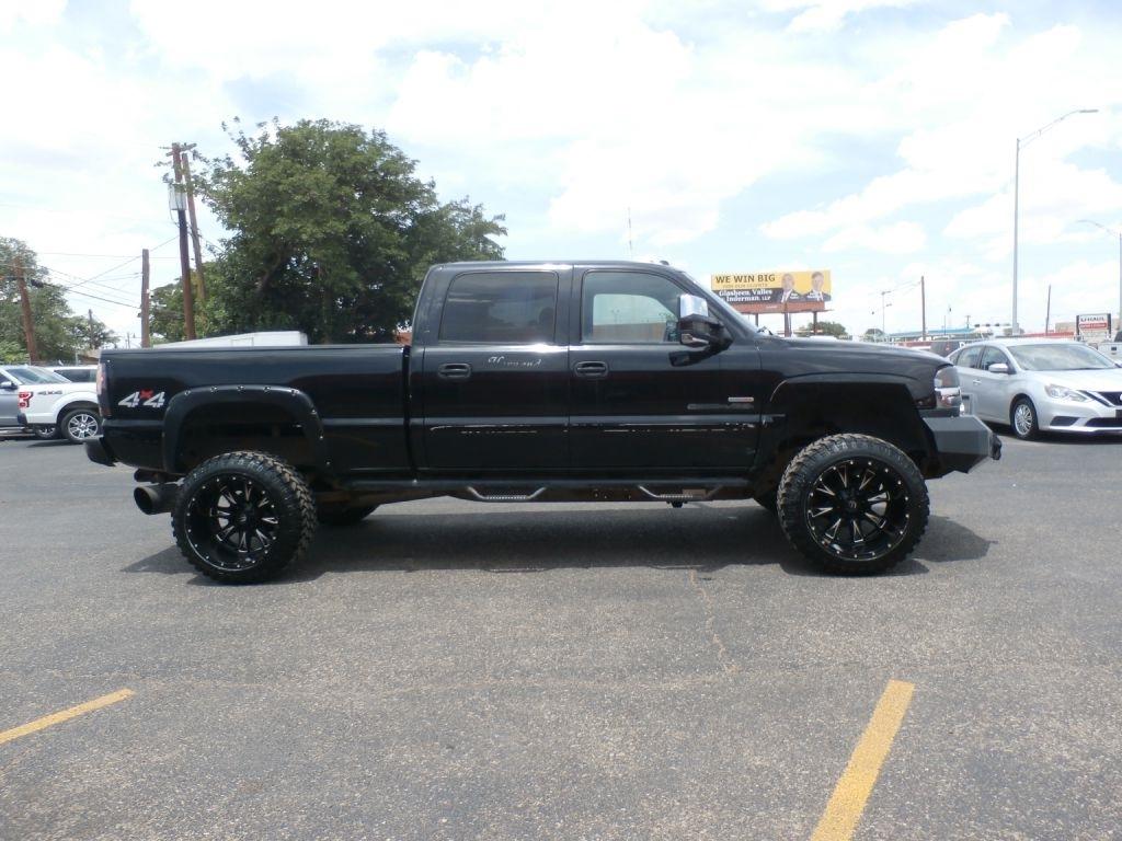 GMC Sierra 2500HD Work Truck Crew Cab Long Bed 4WD 2005