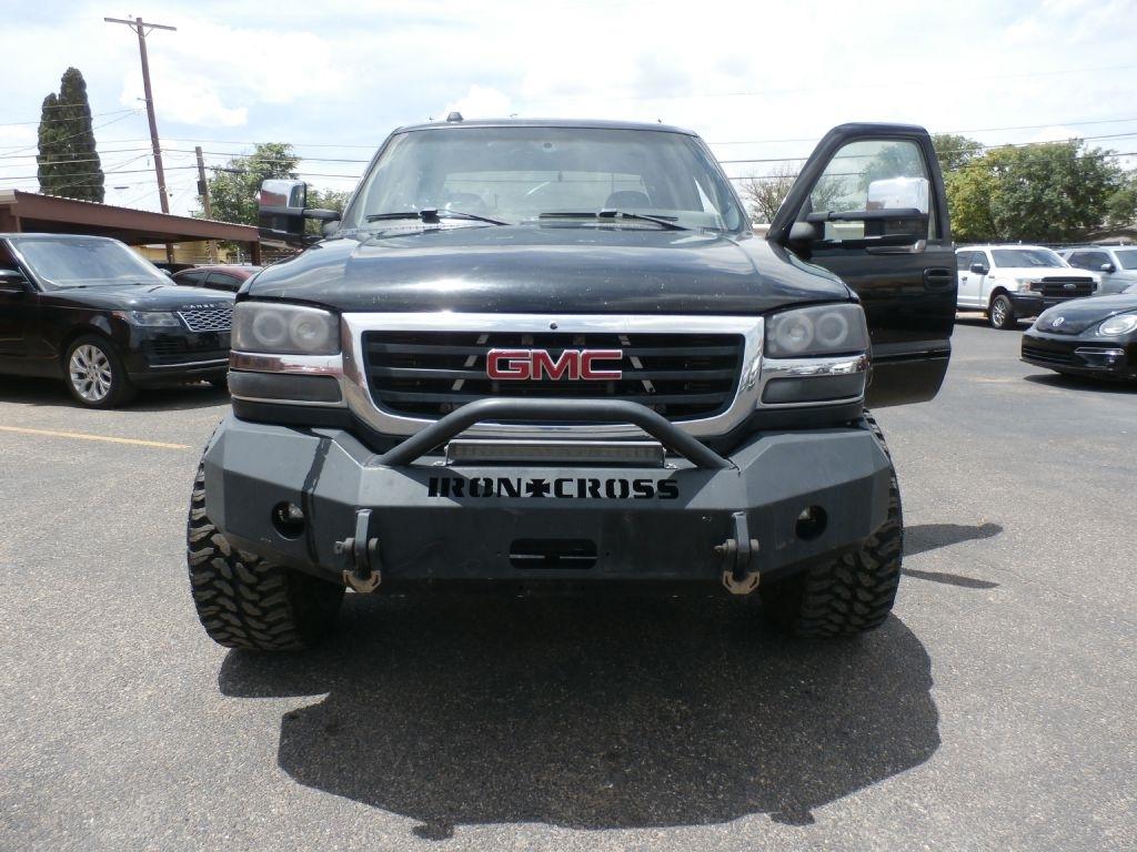 GMC Sierra 2500HD Work Truck Crew Cab Long Bed 4WD 2005