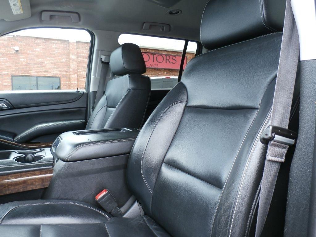 Chevrolet Suburban LT 2WD 2017