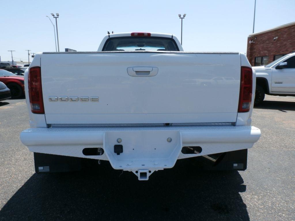 Dodge Ram 3500 ST Quad Cab 4WD DRW 2004
