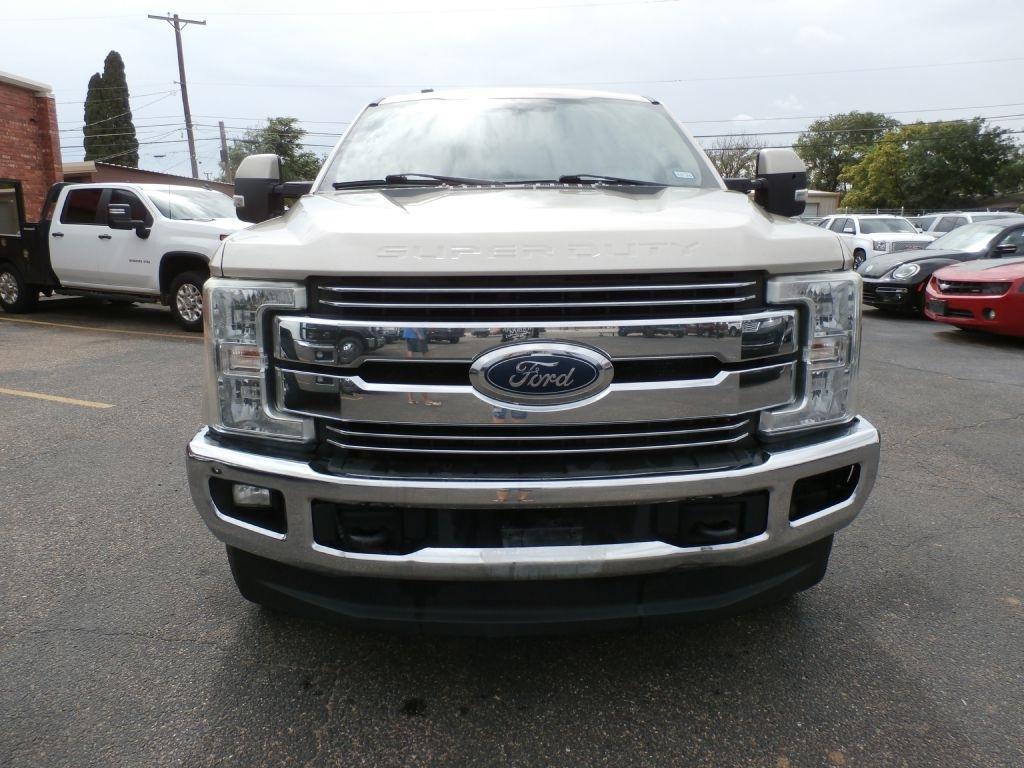 Ford F-250 SD Lariat Crew Cab 4WD 2017