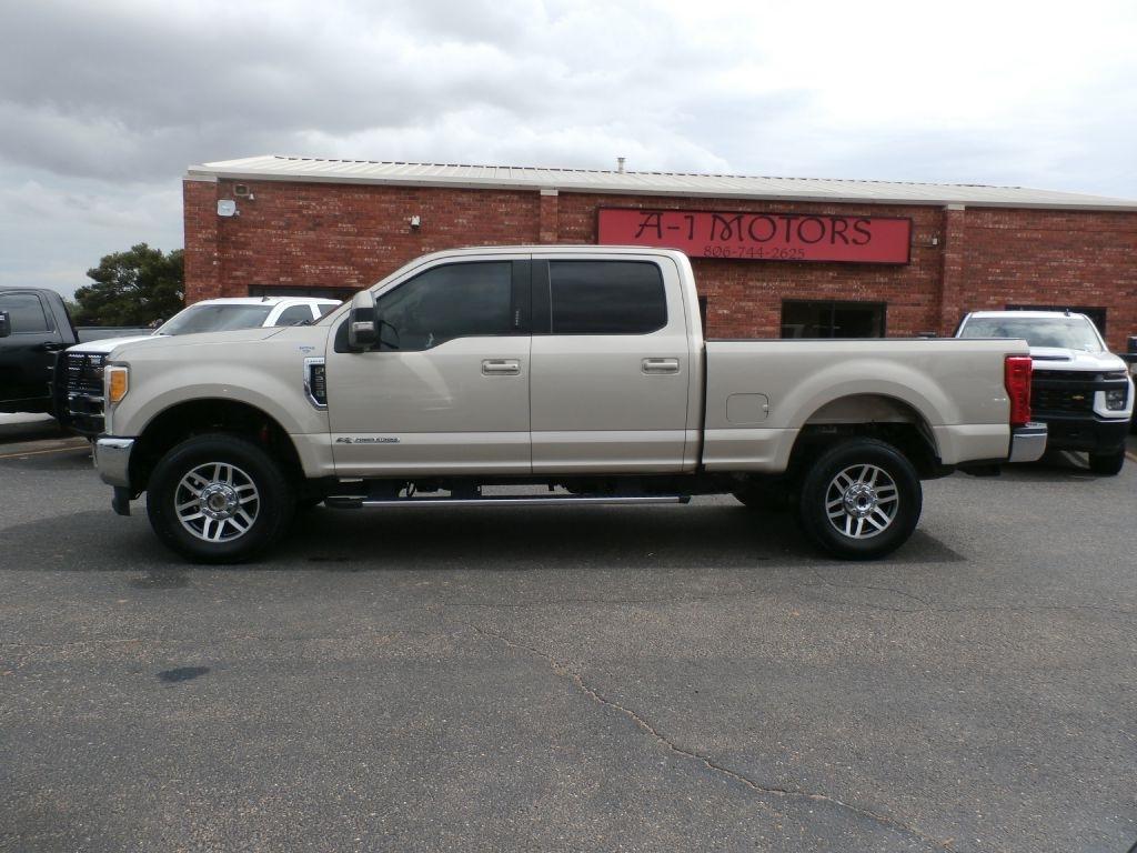 Ford F-250 SD Lariat Crew Cab 4WD 2017