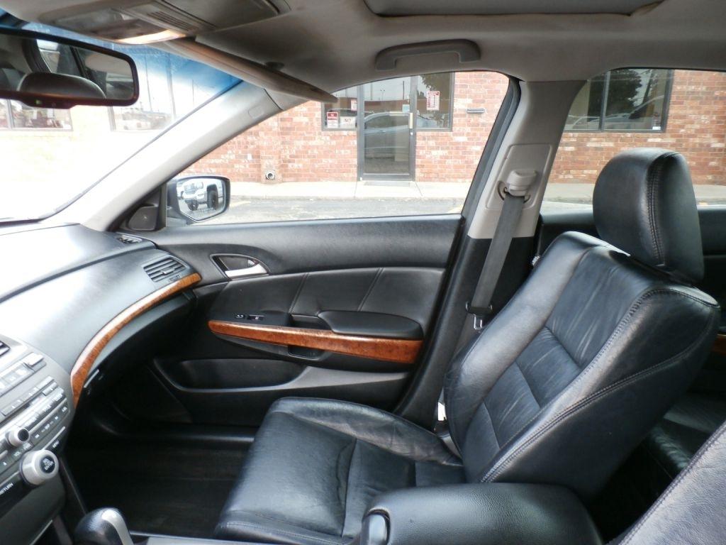 Honda Accord EX-L Sedan AT 2011