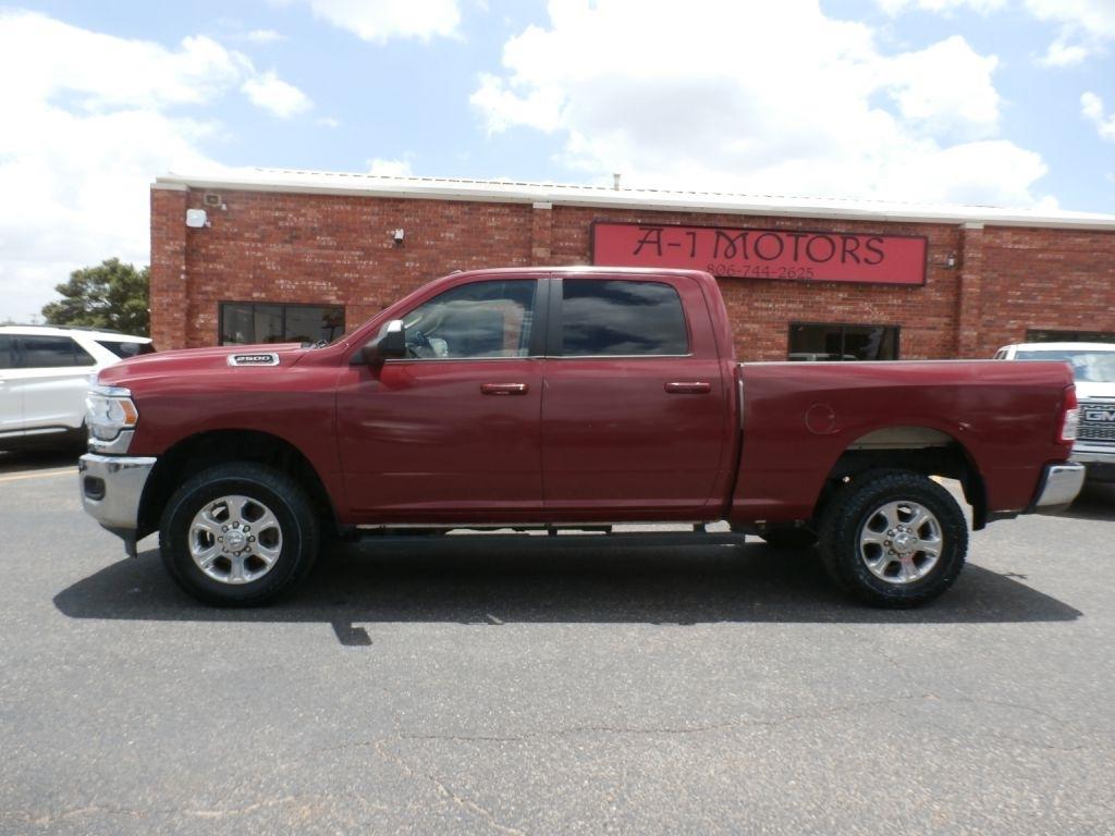 RAM 2500 Tradesman Crew Cab SWB 4WD 2020