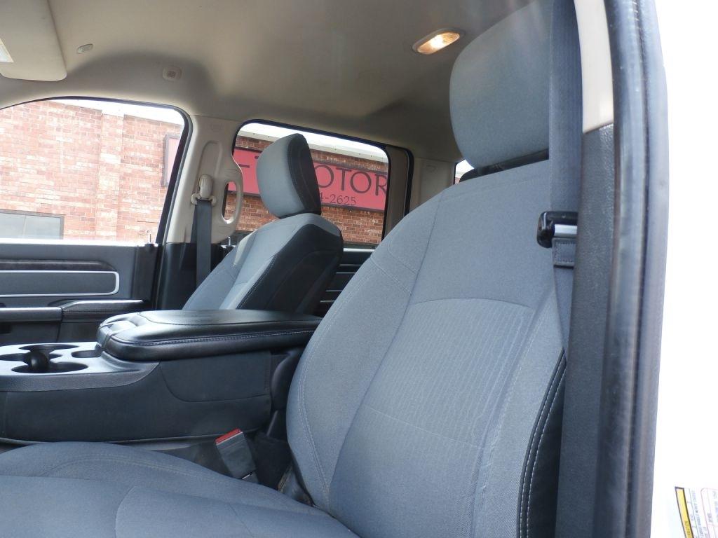 RAM 2500 Tradesman Crew Cab SWB 4WD 2020