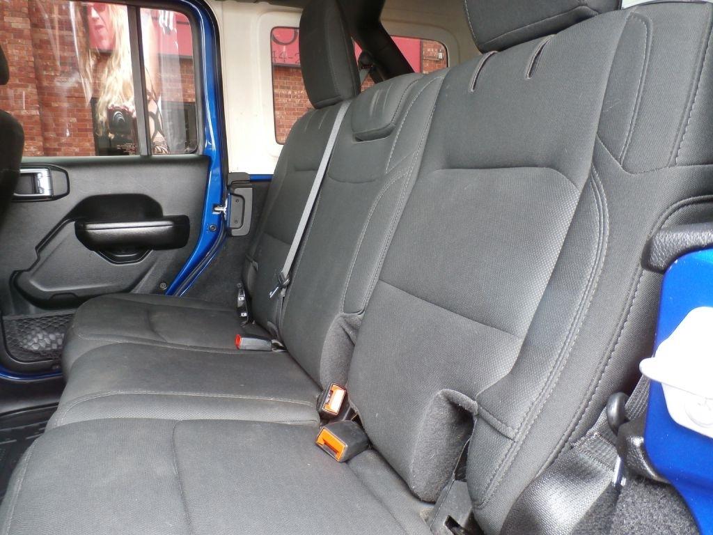 Jeep Wrangler Unlimited Sport 2019