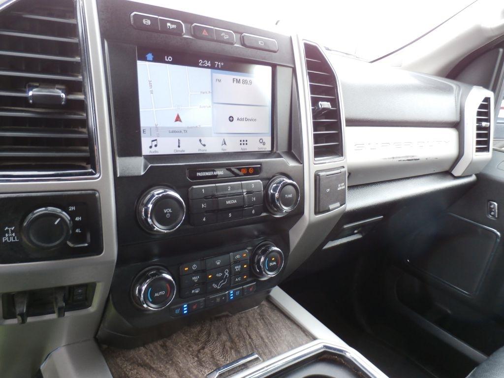 Ford F-250 SD Lariat Crew Cab 4WD 2019