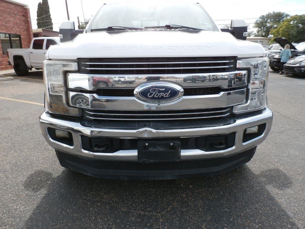 Ford F-250 SD Lariat Crew Cab 4WD 2017