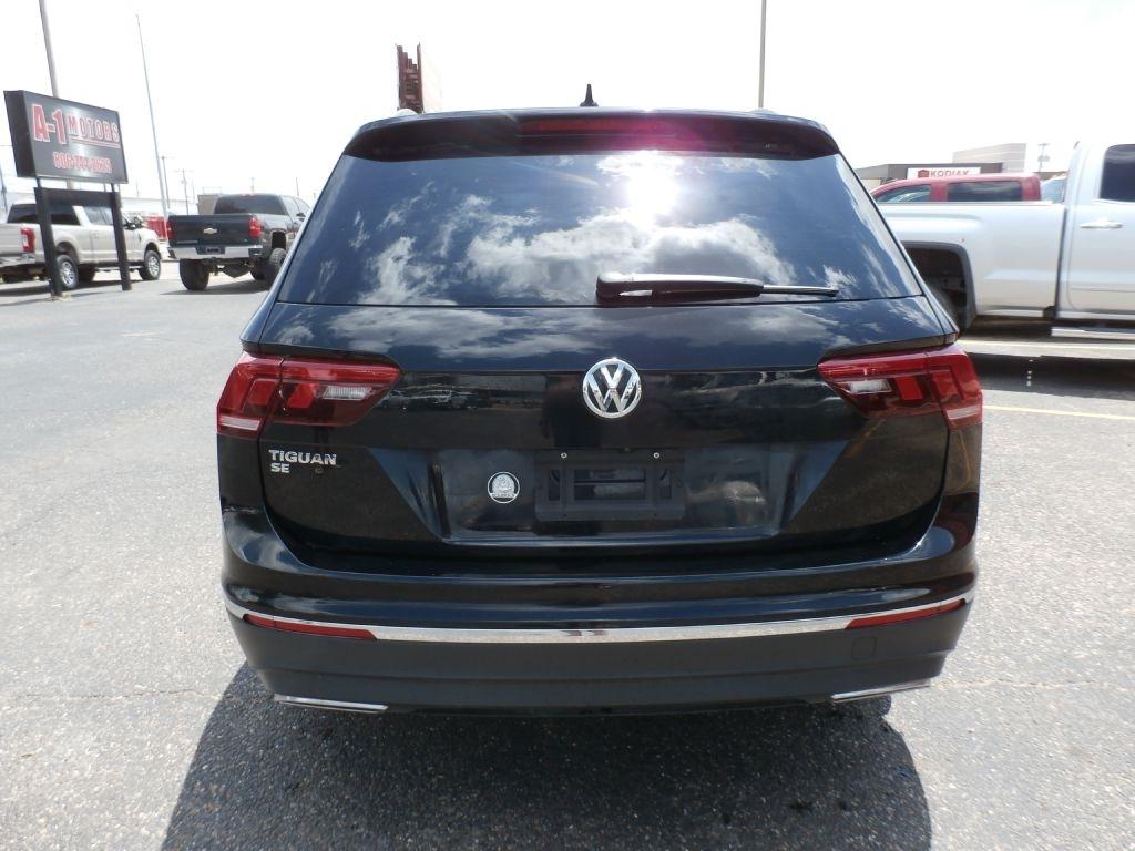 Volkswagen Tiguan SE 2021