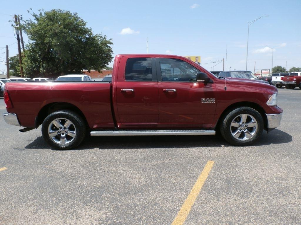 RAM 1500 SLT Quad Cab 2WD 2014