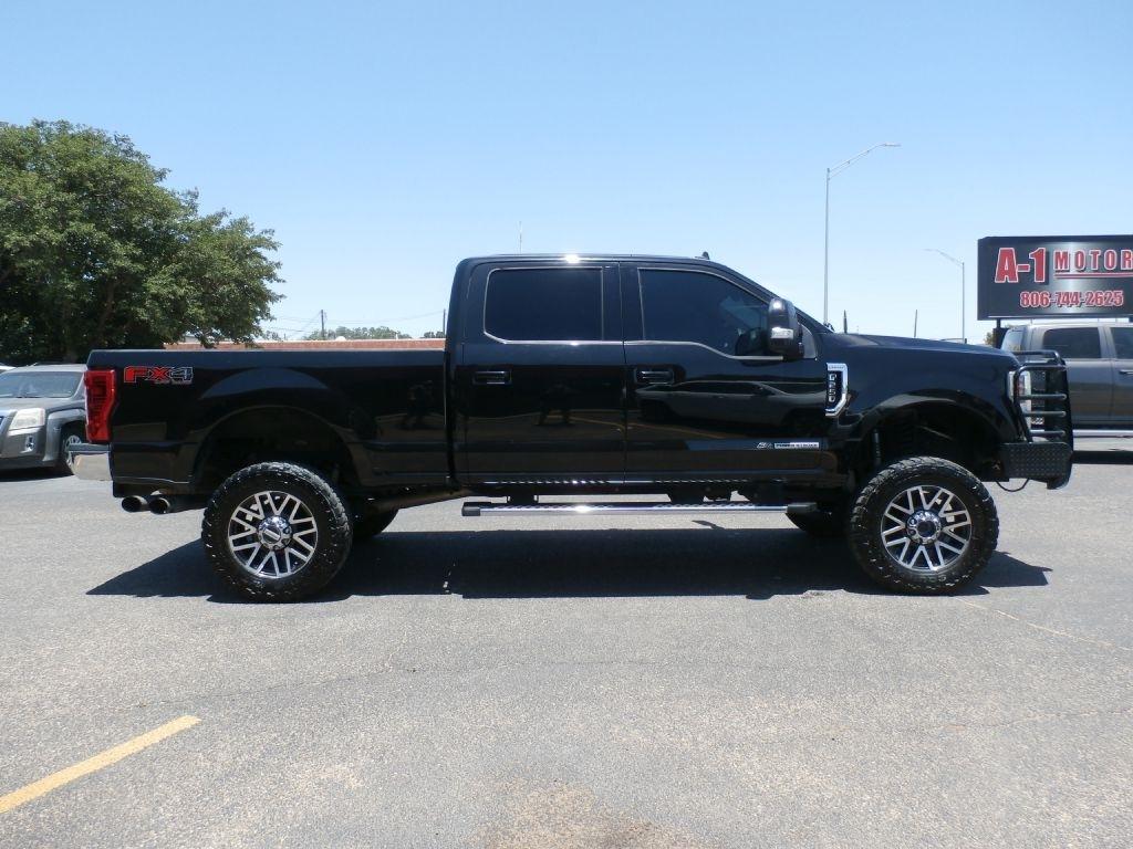 Ford F-250 SD Lariat Crew Cab 4WD 2019