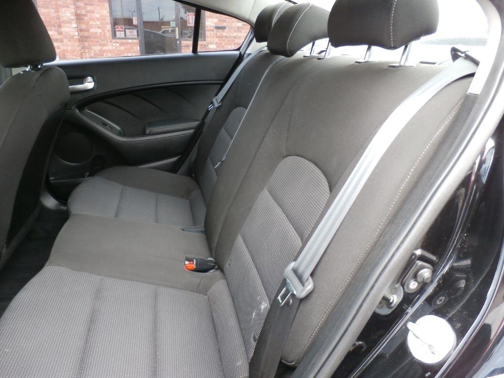 Kia Forte LX 6A 2017