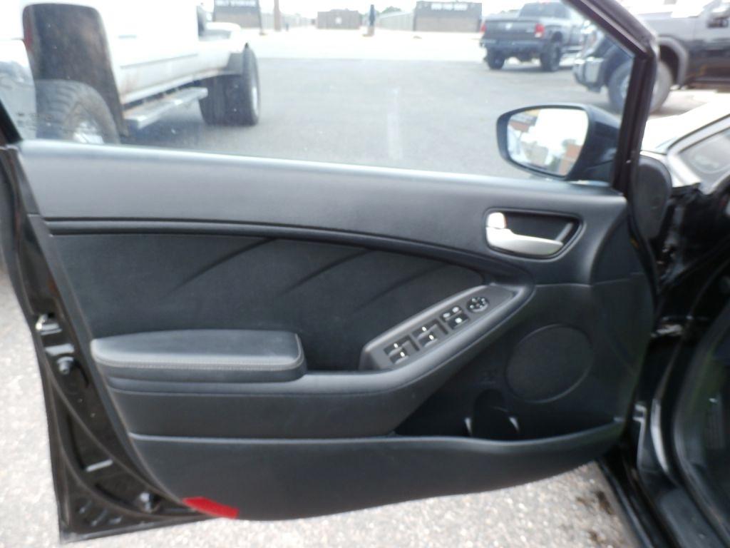 Kia Forte LX 6A 2017