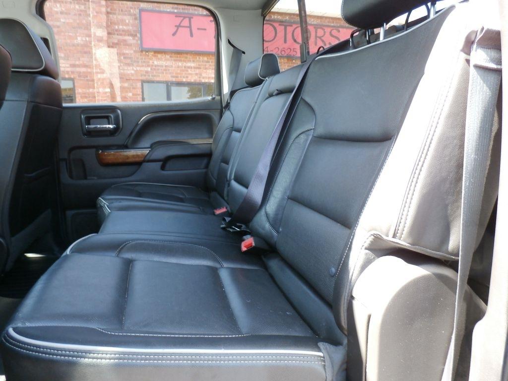 Chevrolet Silverado 2500HD LT Crew Cab 4WD 2017