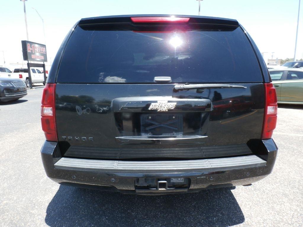 Chevrolet Tahoe LT 2WD 2013