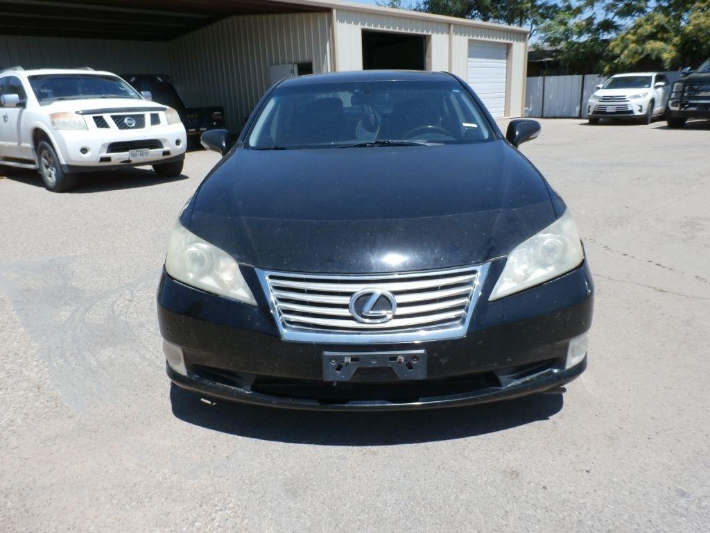 Lexus ES 350 Sedan 2011