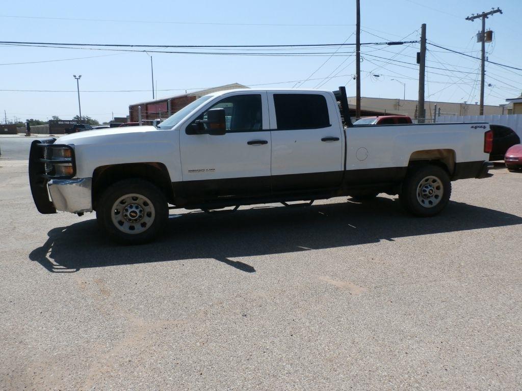 Chevrolet Silverado 3500HD Work Truck Crew Cab 4WD 2017