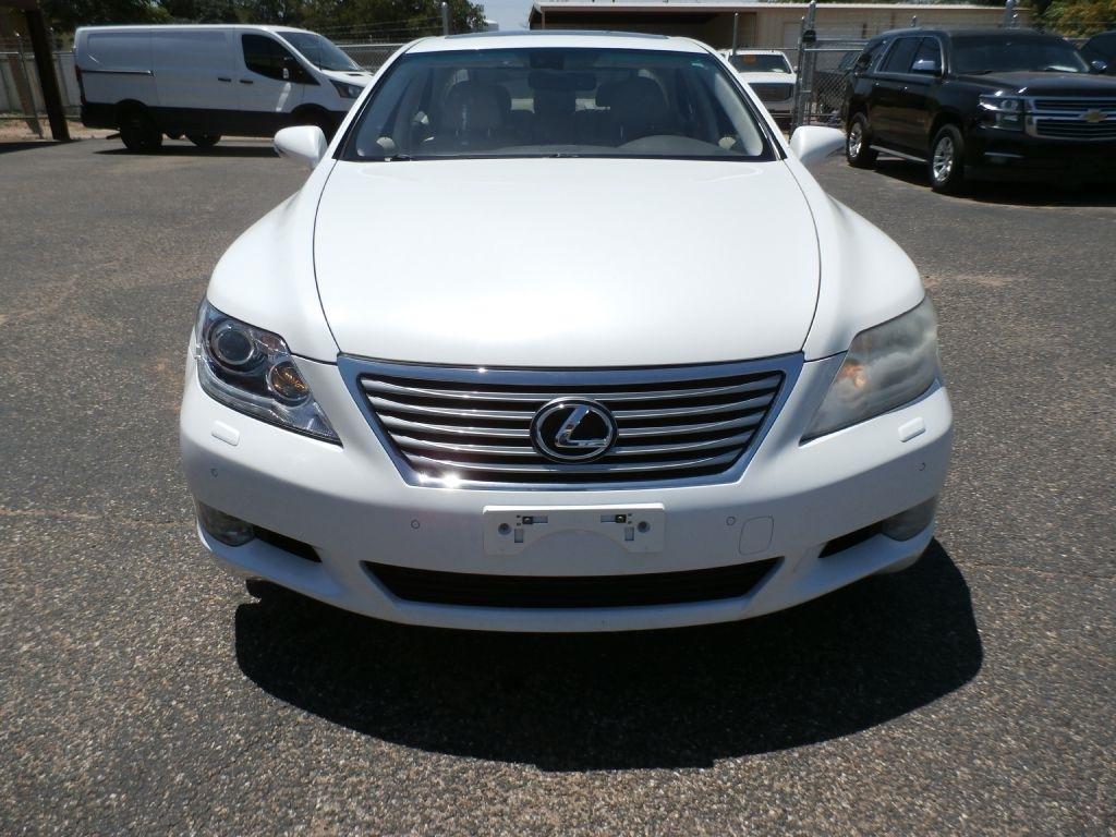 Lexus LS 460 Luxury Sedan 2011