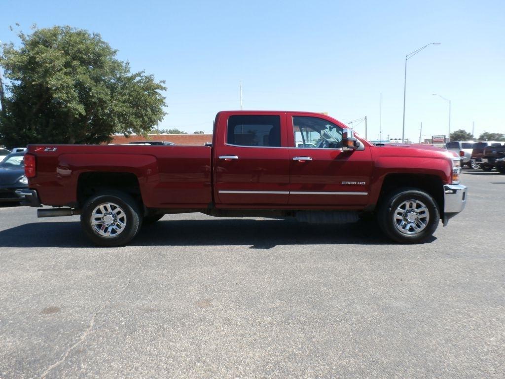 Chevrolet Silverado 2500HD LTZ Crew Cab Long Box 4WD 2019
