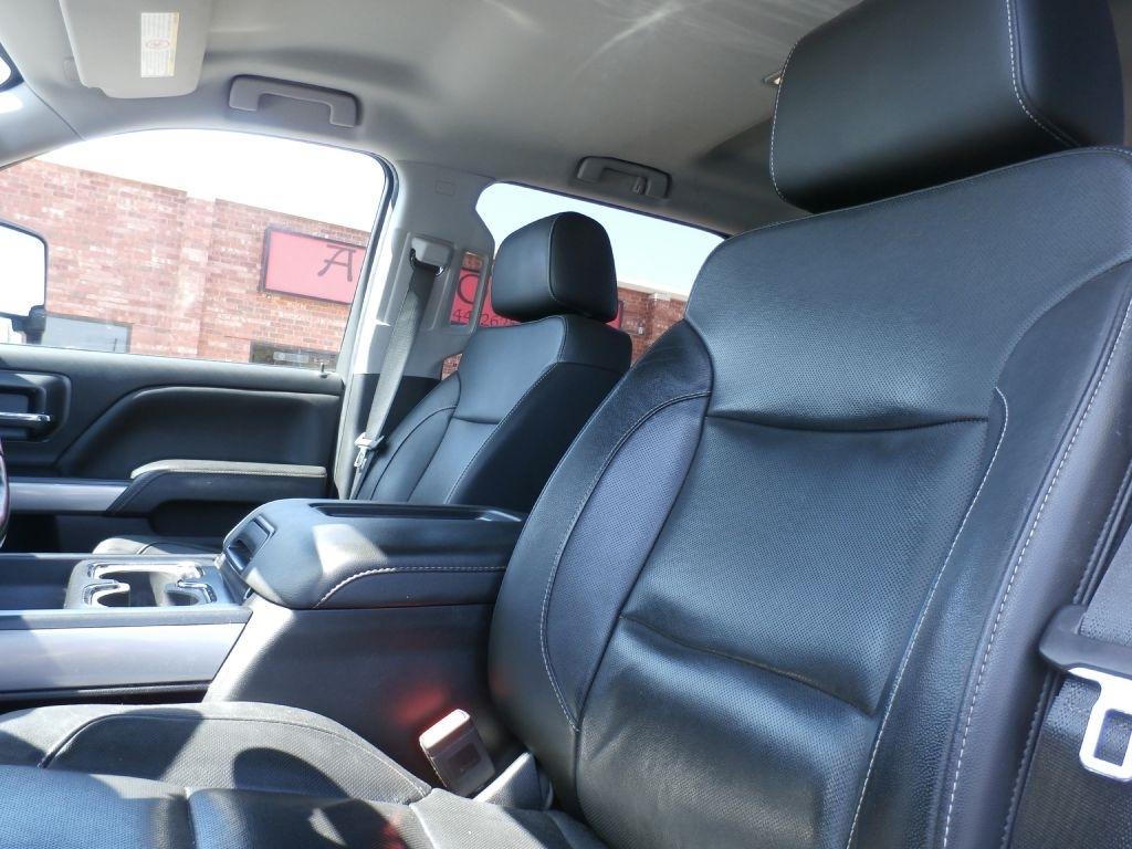 Chevrolet Silverado 2500HD LTZ Crew Cab Long Box 4WD 2019