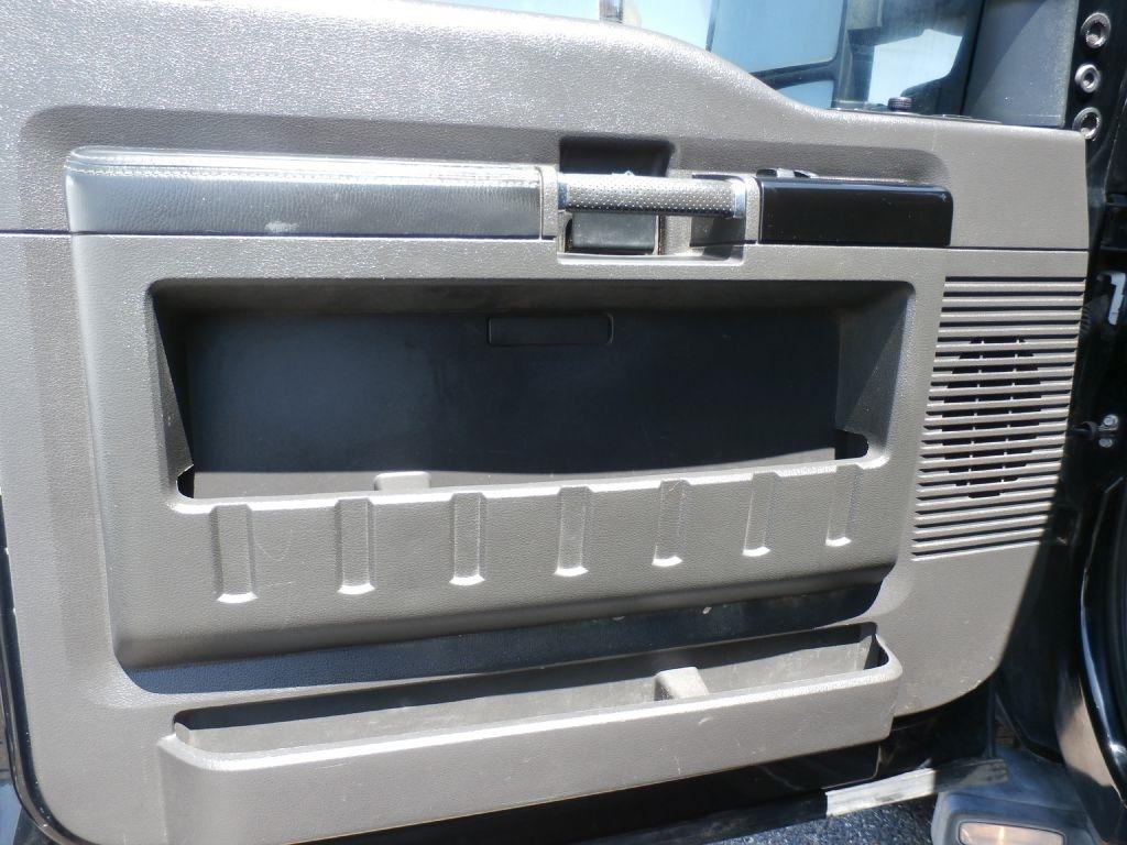 Ford F-350 SD Lariat Crew Cab 4WD 2010