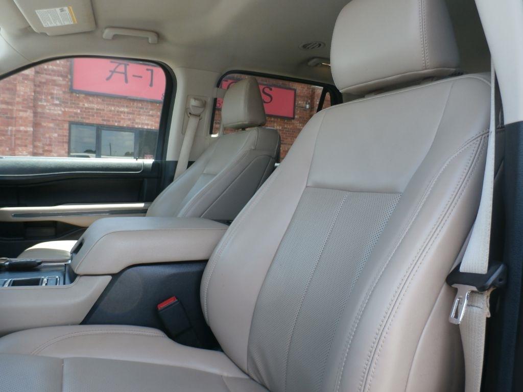 Ford Expedition MAX XLT 2023