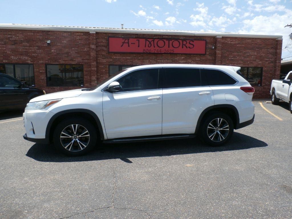 Toyota Highlander LE FWD I4 2017