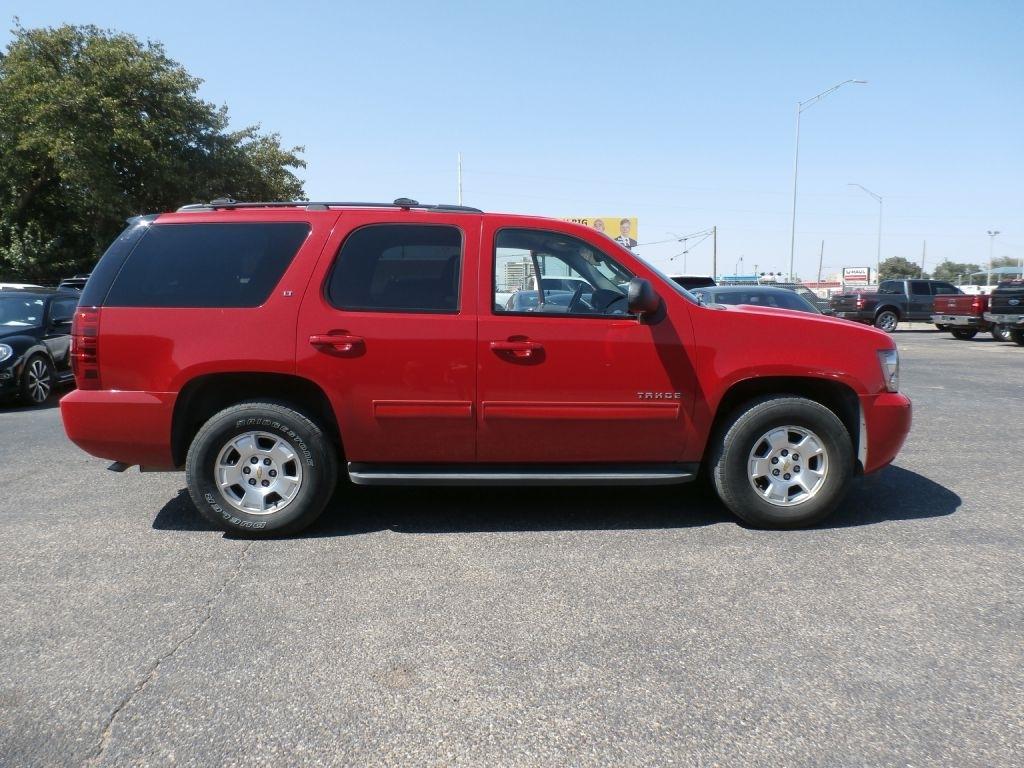 Chevrolet Tahoe LT 2WD 2010
