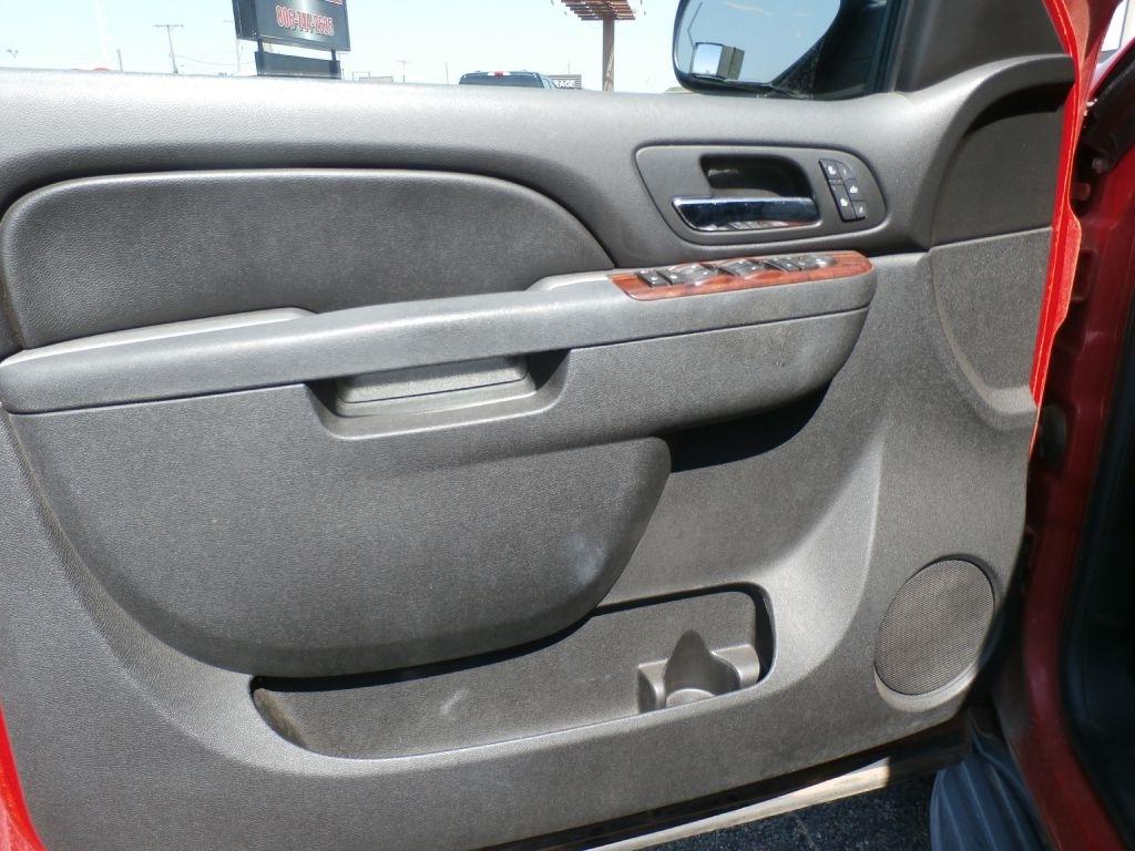 Chevrolet Tahoe LT 2WD 2010