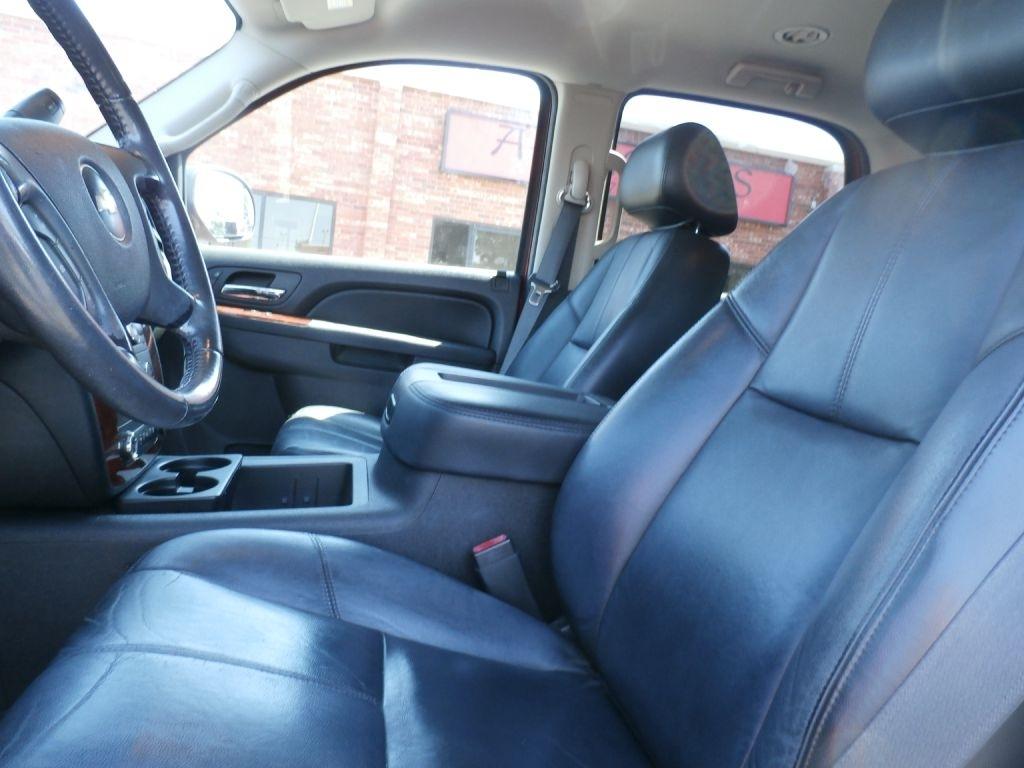 Chevrolet Tahoe LT 2WD 2010