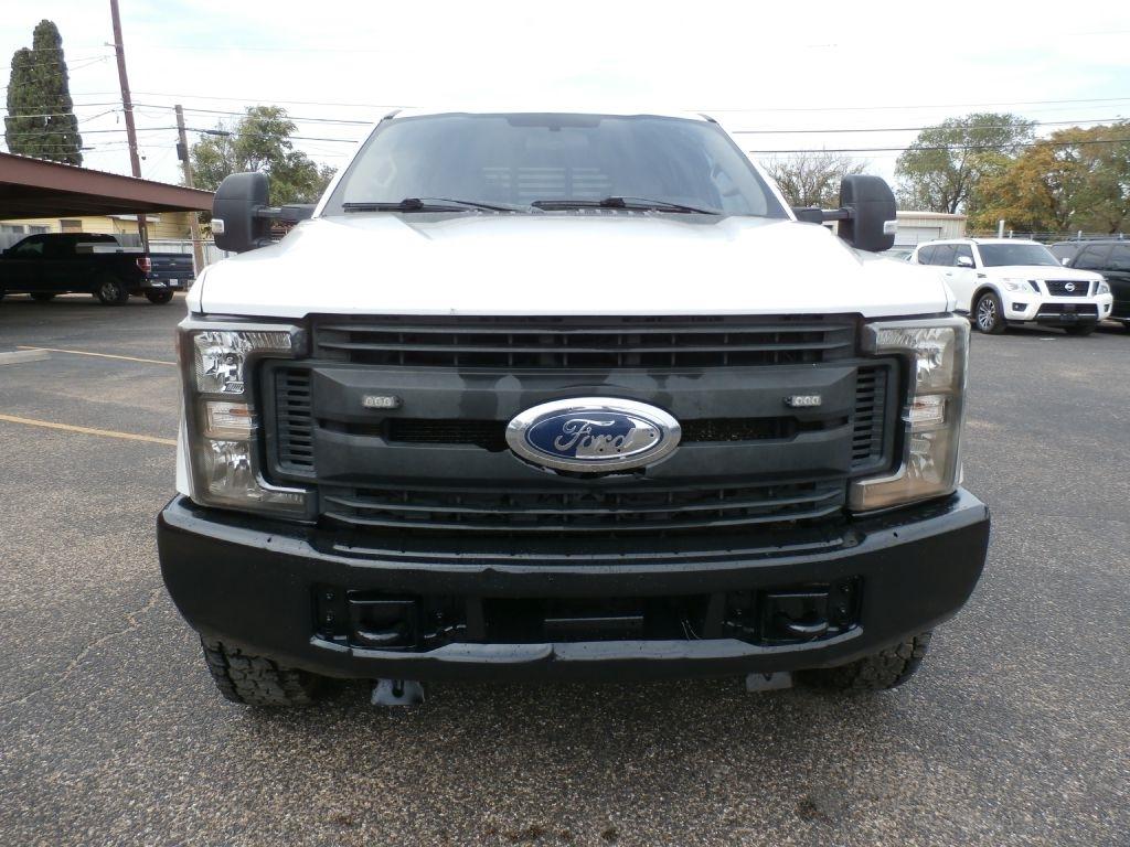 Ford F-250 SD XL Crew Cab 4WD 2018