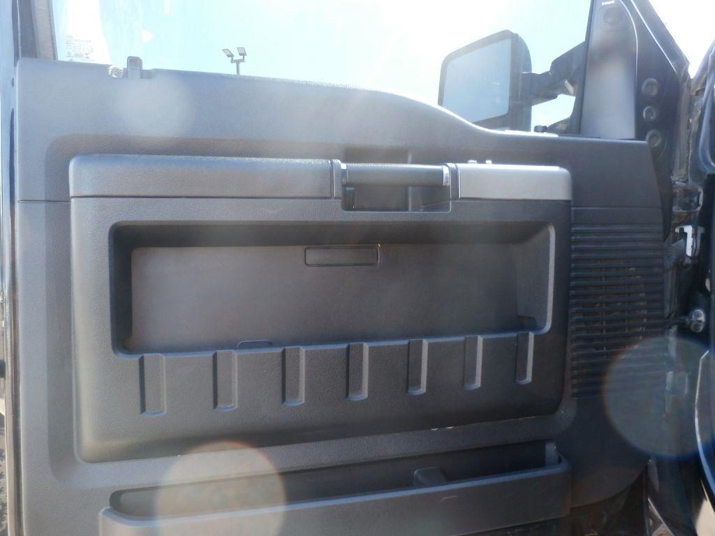 Ford F-250 SD XL Crew Cab 4WD 2015