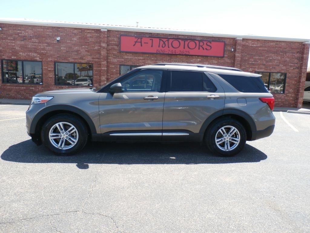 Ford Explorer XLT 2021