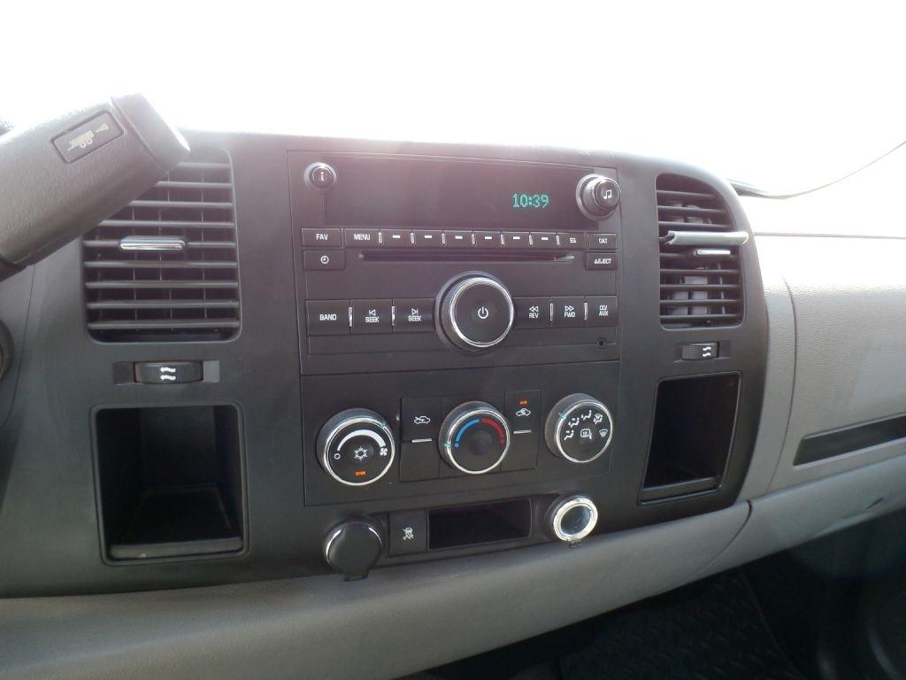 Chevrolet Silverado 1500 LS Crew Cab Short Box 2WD 2011