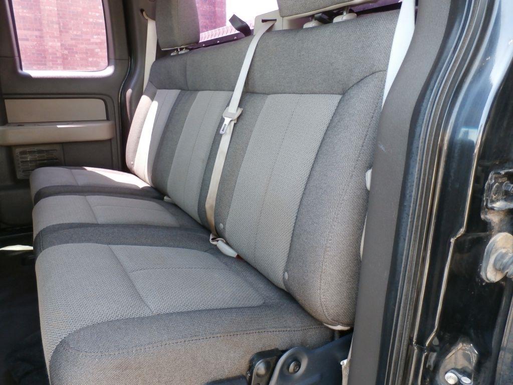 Ford F-150 XL SuperCab 8-ft. Bed 2WD 2010