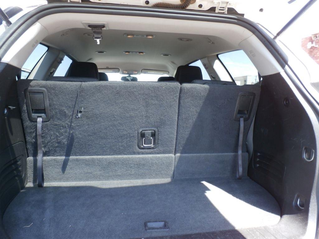 Chevrolet Traverse 1LT FWD 2013