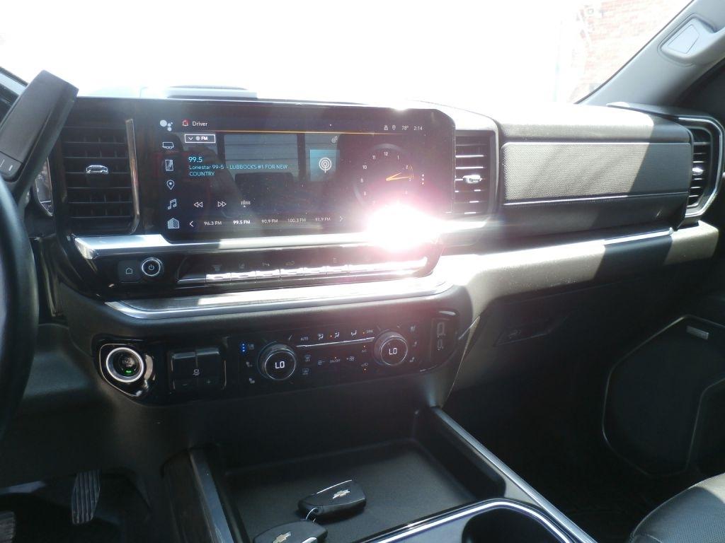 Chevrolet Silverado 2500HD LTZ Crew Cab Long Box 4WD 2024