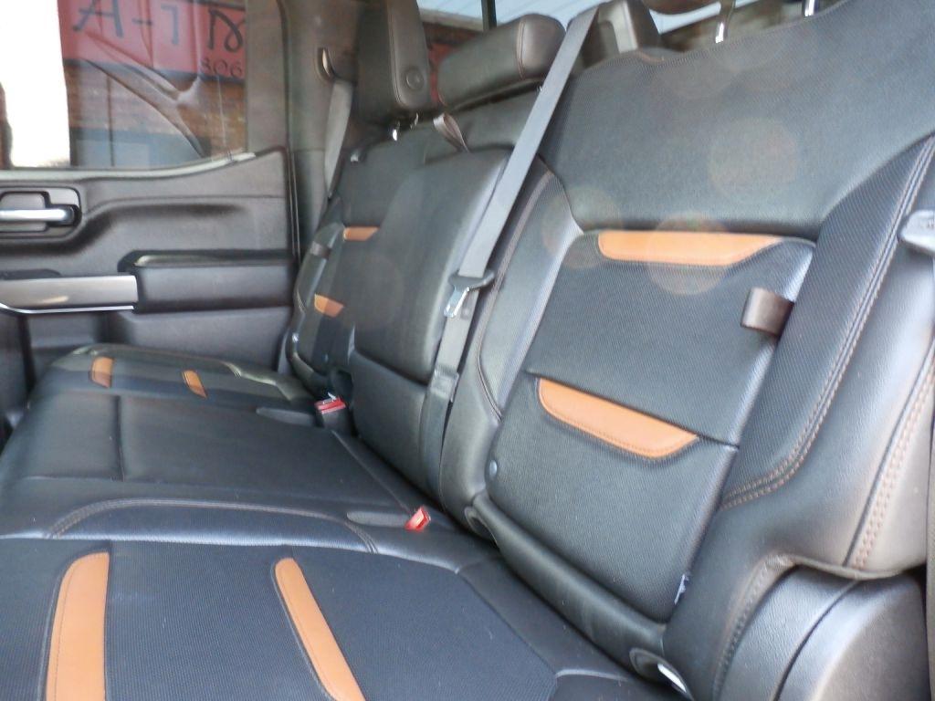 GMC Sierra 1500 AT4 Crew Cab Long Box 4WD 2020