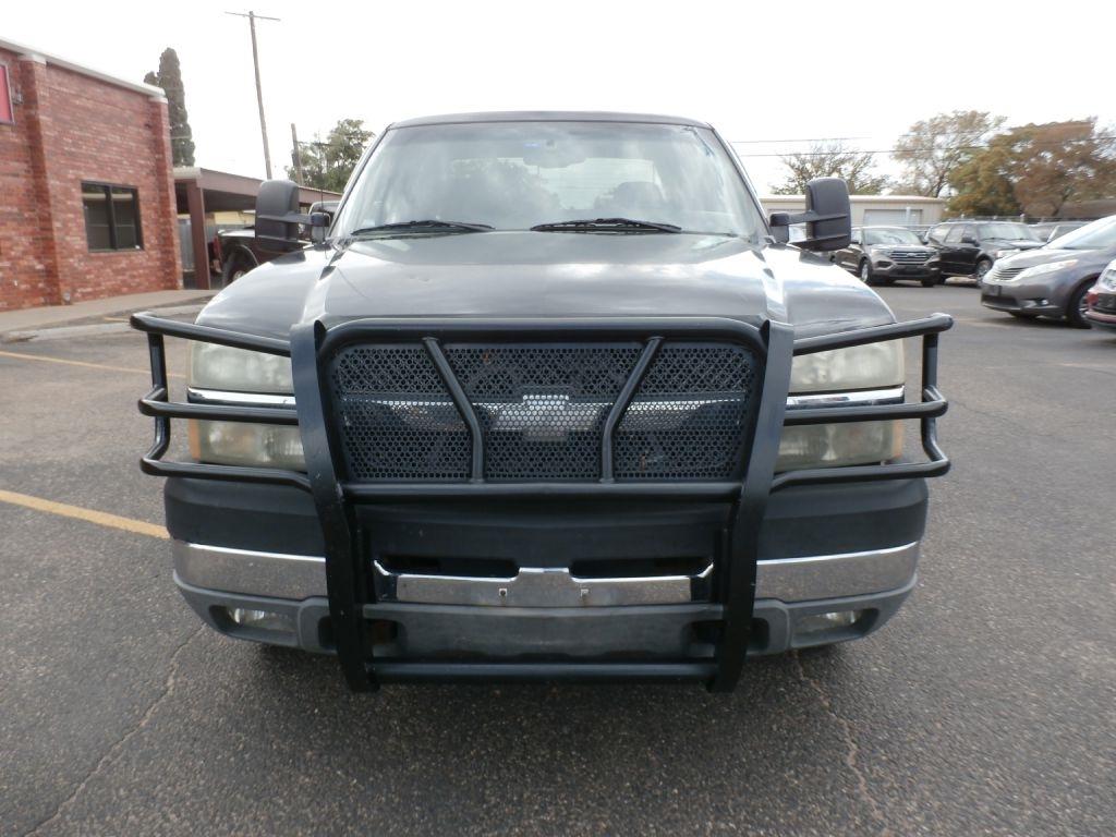 Chevrolet Silverado 2500HD Work Truck Crew Cab Long Bed 2WD 2004
