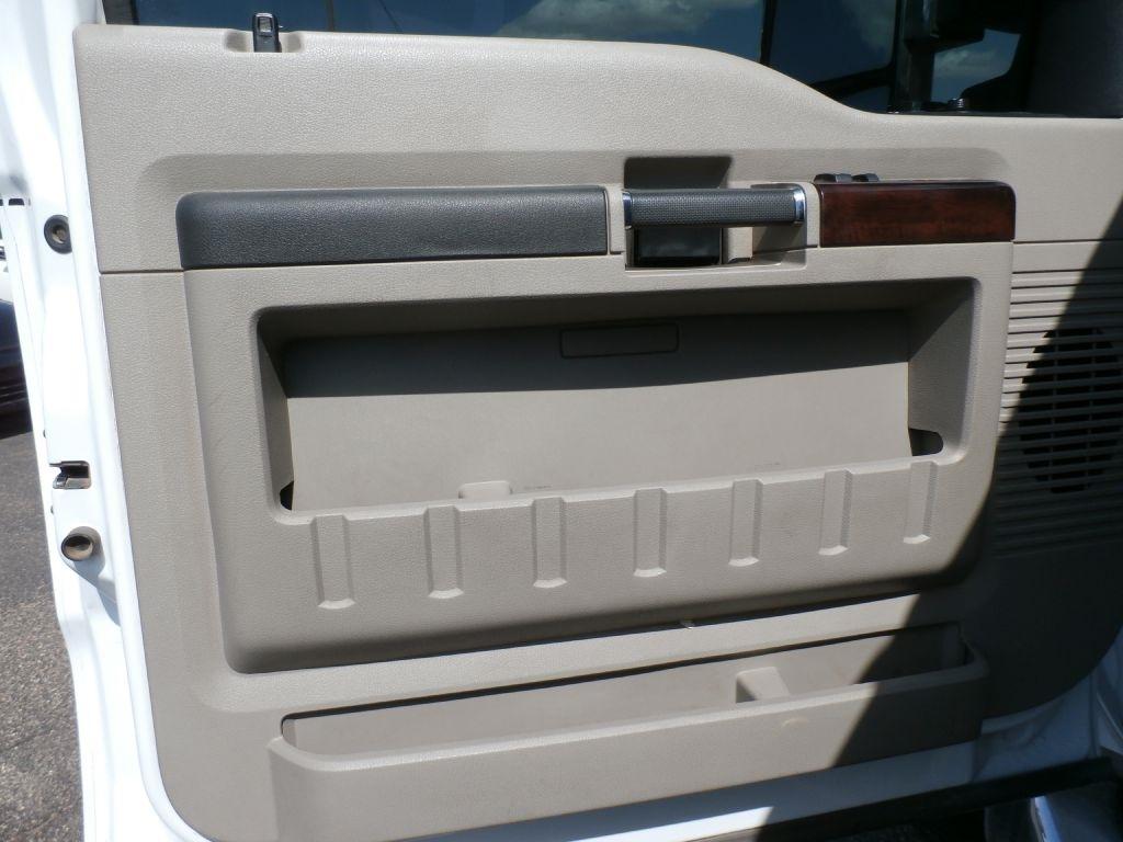 Ford F-450 SD Lariat Crew Cab 4WD 2008