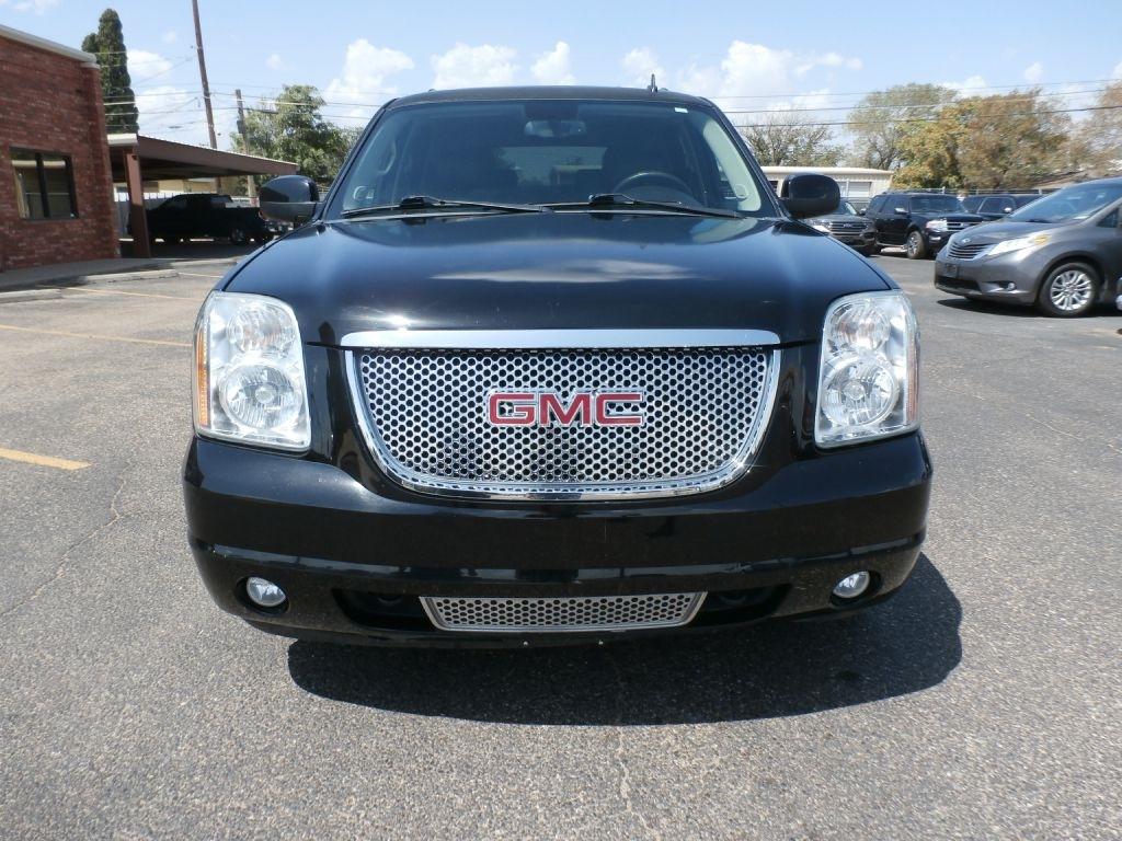 GMC Yukon Denali 4WD 2013