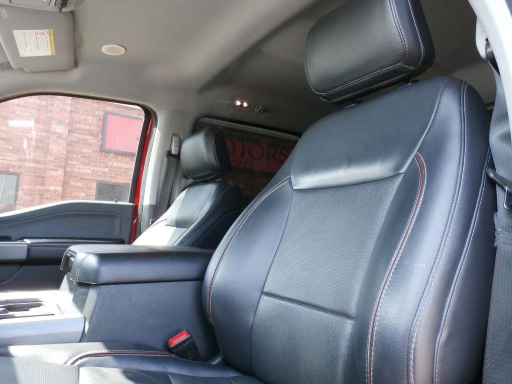 Ford F-350 SD Lariat Crew Cab Long Bed DRW 4WD 2024